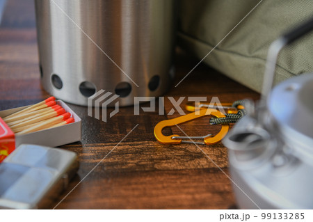 アウトドアキャンプ道具 クローズアップ撮影素材 99133285