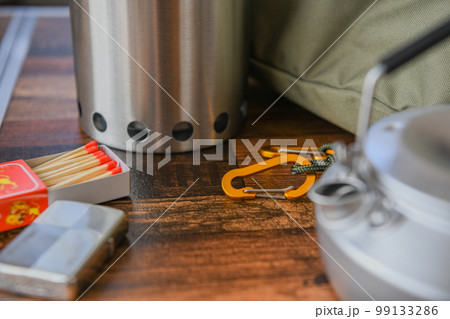 アウトドアキャンプ道具 クローズアップ撮影素材 99133286