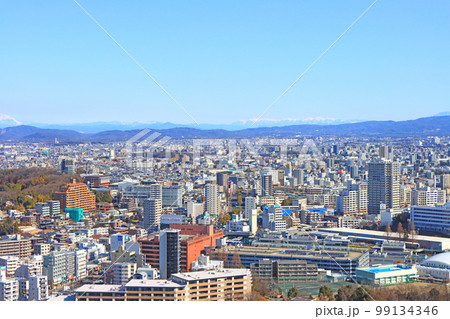 快晴の名古屋市、星ヶ丘周辺の風景 99134346