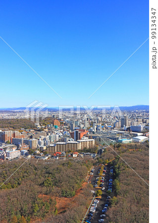快晴の名古屋市、星ヶ丘周辺の風景 99134347