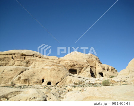 ヨルダンはペトラ遺跡 99140542