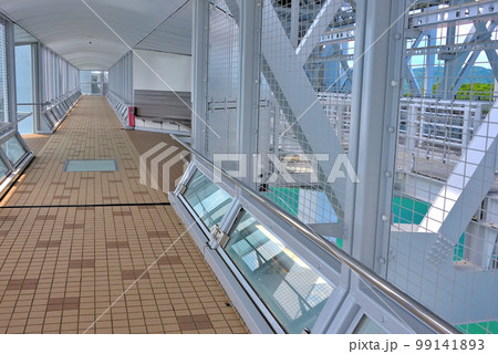 四国・鳴門海峡・大鳴門橋遊歩道・渦の道・展望室へ続く海上遊歩道と休憩所・徳島県鳴門市(2) 四国・鳴門海峡・大鳴門橋遊歩道・渦の道・展望室へ続く海上遊歩道と休憩所・徳島県鳴門市(2) 99141893