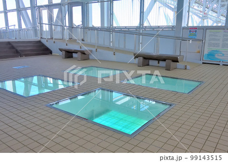 四国・鳴門海峡・大鳴門橋遊歩道・渦の道・海上遊歩道のハイライト、展望室と覗き窓・徳島県鳴門市(2) 四国・鳴門海峡・大鳴門橋遊歩道・渦の道・海上遊歩道のハイライト、展望室と覗き窓・徳島県鳴門市(2) 99143515