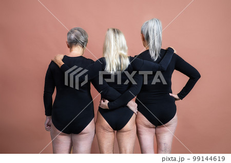 Rear view of senior friends, body positivity concept. 99144619