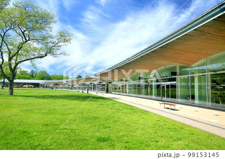 春の軽井沢プリンスショッピングプラザ 春の軽井沢プリンスショッピングプラザ 99153145