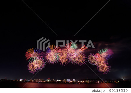 夏祭り　桑名水郷花火大会 99153539