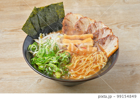 注）湯気は合成です。味噌ラーメン、みそラーメン、味噌チャーシュー麺。 99154849