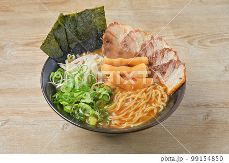 注）湯気は合成です。味噌ラーメン、みそラーメン、味噌チャーシュー麺。 99154850