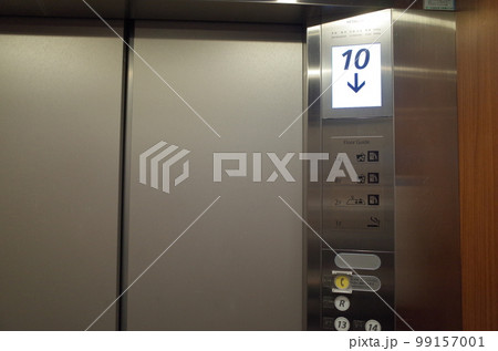エレベータ内部の風景_三井ガーデンホテル札幌 99157001