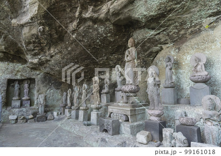 鋸山日本寺の石仏群【東海千五百羅漢・西国観音】千葉県鋸南町 鋸山日本寺の石仏群【東海千五百羅漢・西国観音】千葉県鋸南町 99161018