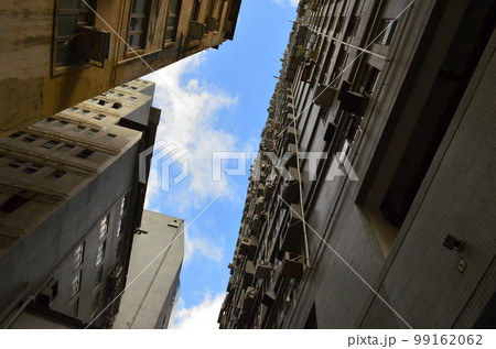 28 July 2013 area of San Po Kong of trading area 28 July 2013 area of San Po Kong of trading area 99162062