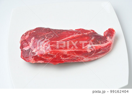 食材、牛スネ肉、牛すね肉、牛脛肉、ビーフ、精肉、部位、煮込み用。 99162404