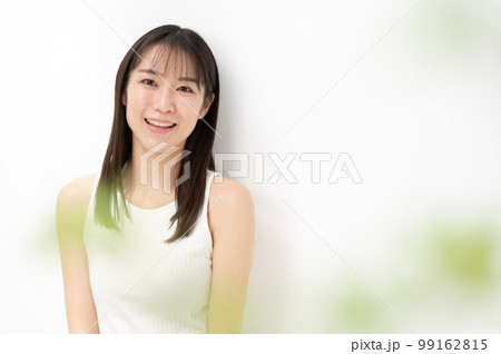 ビューティー　若い　女性 99162815