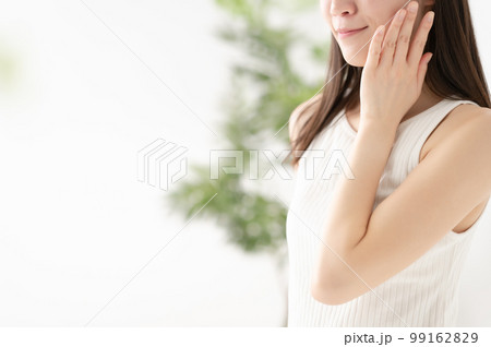 ビューティー　女性　パーツ 99162829