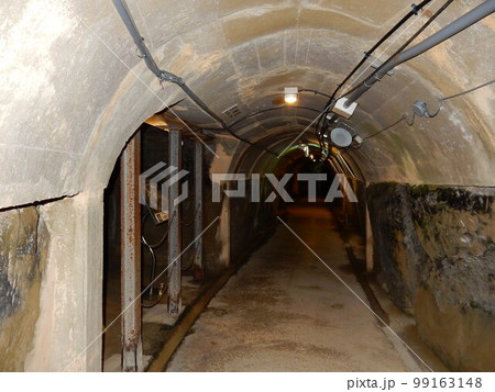 20世紀の爪あと「旧海軍司令部壕」 20世紀の爪あと「旧海軍司令部壕」 99163148