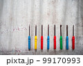 カラフルな工具 99170993