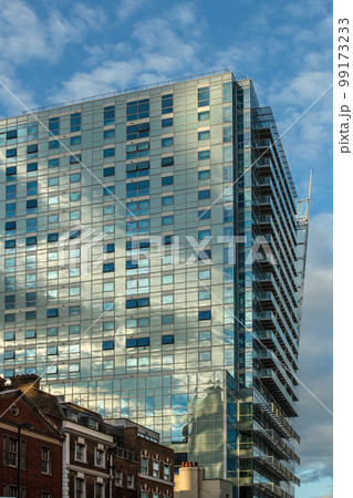 Modern glass building Modern glass building 99173233