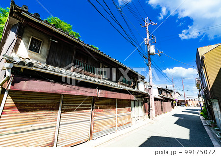 【重要伝統的建造物群保存地区】龍野 上川原地区の風景10 兵庫県たつの市 【重要伝統的建造物群保存地区】龍野 上川原地区の風景10 兵庫県たつの市 99175072