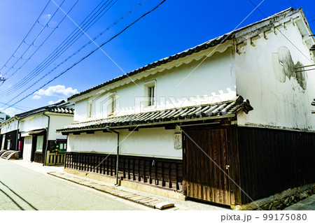 【重要伝統的建造物群保存地区】龍野の街並み 大手地区の風景9 兵庫県たつの市 【重要伝統的建造物群保存地区】龍野の街並み 大手地区の風景9 兵庫県たつの市 99175080