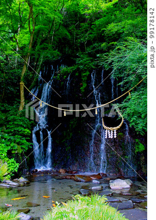 【神奈川】曇天の箱根 箱根神社分宮玉簾神社の玉簾の瀧 【神奈川】曇天の箱根 箱根神社分宮玉簾神社の玉簾の瀧 99178142