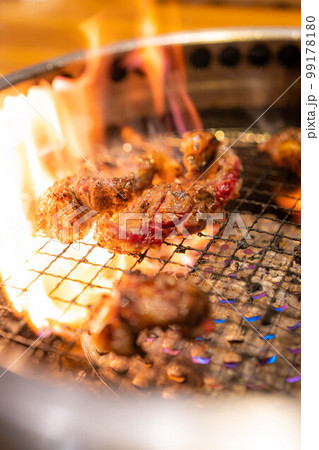 【焼肉素材】焼肉食べ放題イメージ【食べ物素材】 99178180