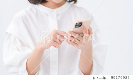 小学生 女の子 スマホ 小学生 女の子 スマホ 99179985