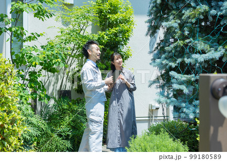 玄関 業者 作業着 玄関 業者 作業着 99180589