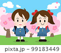桜の前でランドセルを背負った新一年生の男の子と女の子 99183449