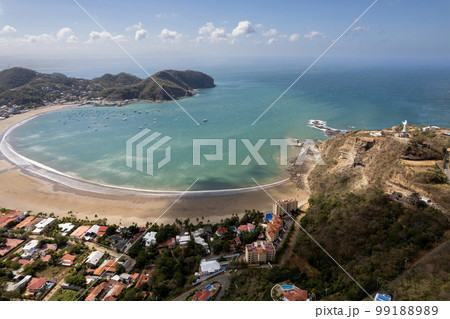 Beach line in San Juan Del Sur city 99188989