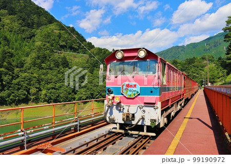 【大井川鐵道】井川線奥大井湖上駅 DD20形ディーゼル機関車 【大井川鐵道】井川線奥大井湖上駅 DD20形ディーゼル機関車 99190972