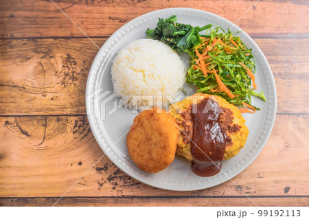 大豆ミートハンバーグとカツのランチ 大豆ミートハンバーグとカツのランチ 99192113