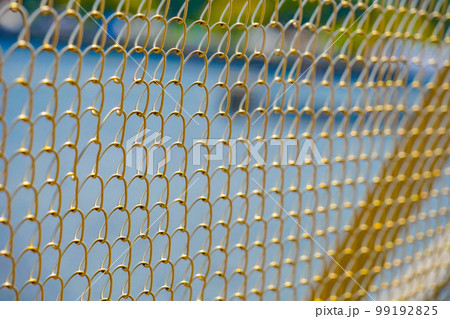鉄のフェンスのイメージ 鉄のフェンスのイメージ 99192825