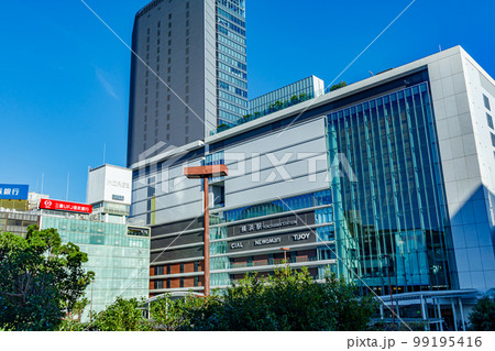 【神奈川の都市風景】横浜駅西口周辺の都市風景 99195416