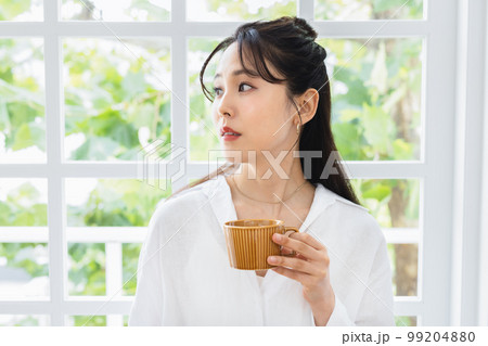 女性 ティータイム 女性 ティータイム 99204880