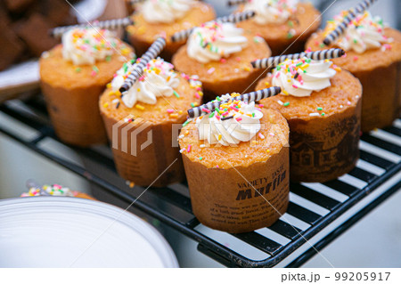 アフタヌーンティー カップケーキの画像 アフタヌーンティー カップケーキの画像 99205917