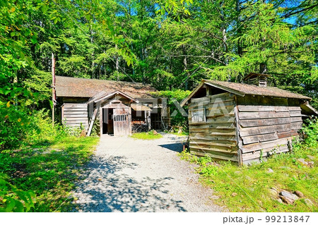 ドラマ 北の国から〜最初の家　(北海道富良野市東麓郷) 99213847