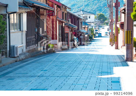 初秋の坂越の街並み78　兵庫県赤穂市 99214096