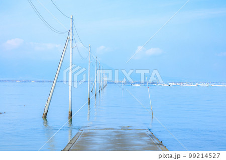 冬の長部田海床路 熊本県宇土市 冬の長部田海床路 熊本県宇土市 99214527