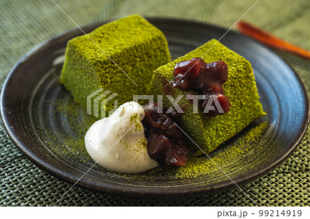 抹茶のバームクーヘン 99214919