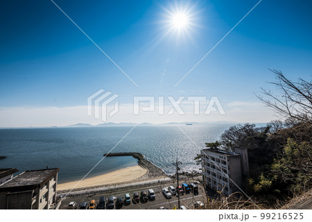 《愛知県》蒲郡市西浦温泉 快晴の西浦園地 《愛知県》蒲郡市西浦温泉 快晴の西浦園地 99216525
