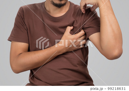 Itchy armpits Itchy armpits 99218631