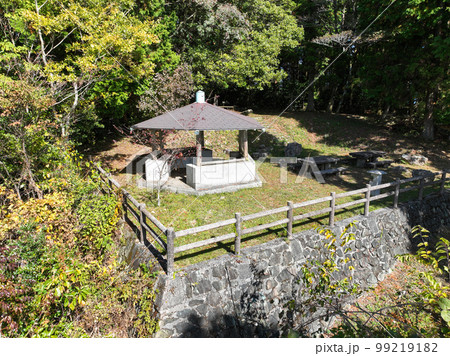 愛媛県宇和島市　高森山頂上休憩所 99219182