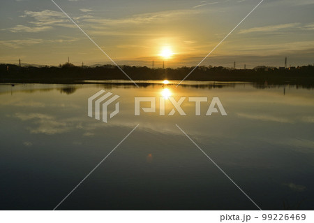 日の出の風景 99226469