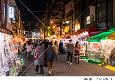 《東京都》浅草飲み屋街・ホッピー通り 《東京都》浅草飲み屋街・ホッピー通り 99232613