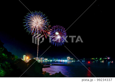 静岡県伊豆市土肥　土肥サマーフェスティバル海上花火大会 99234337