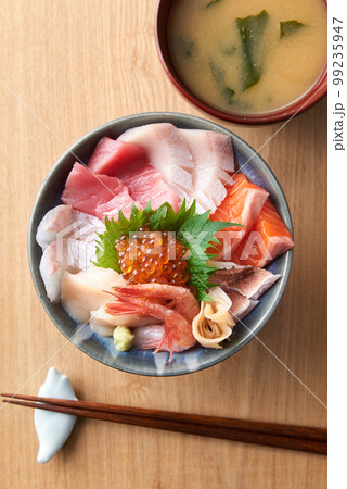 海鮮丼 海鮮丼 99235947