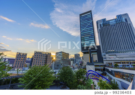 大阪なんばの夕景 なんばスカイオ・南海サウスタワービル(スイスホテル南海大阪) 大阪なんばの夕景 なんばスカイオ・南海サウスタワービル(スイスホテル南海大阪) 99236403