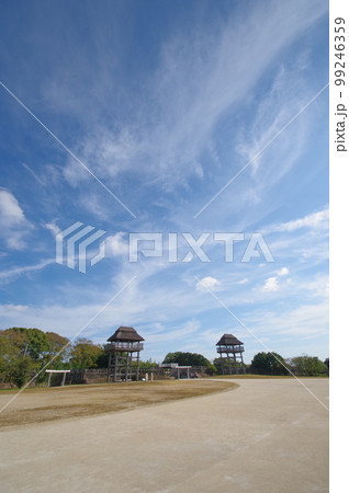 佐賀県の人気観光スポット国の特別史跡吉野ヶ里遺跡 99246359