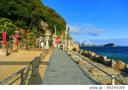 【香川県】晴天の竹居観音寺 99249169