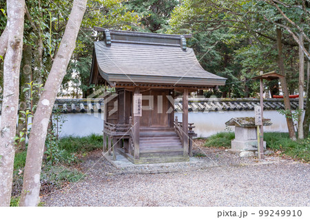 備前一宮 吉備津彦神社の楽御崎神社と岩山神社 備前一宮 吉備津彦神社の楽御崎神社と岩山神社 99249910